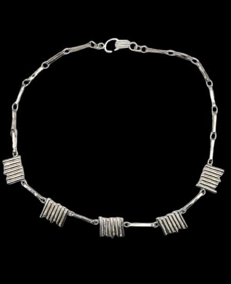 Silver statement necklace "The Ruins" reversible for two textured looks